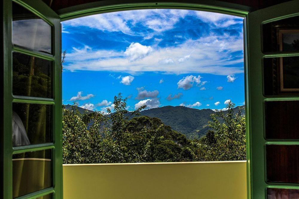 Hotel Fazenda Caledonia Inn Nova Friburgo Exterior foto